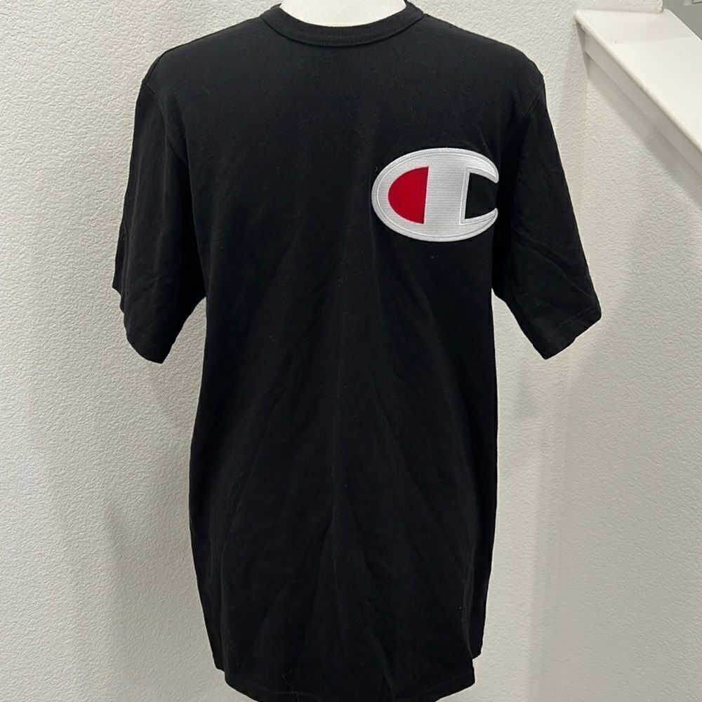 Men’s Champion T-shirt.